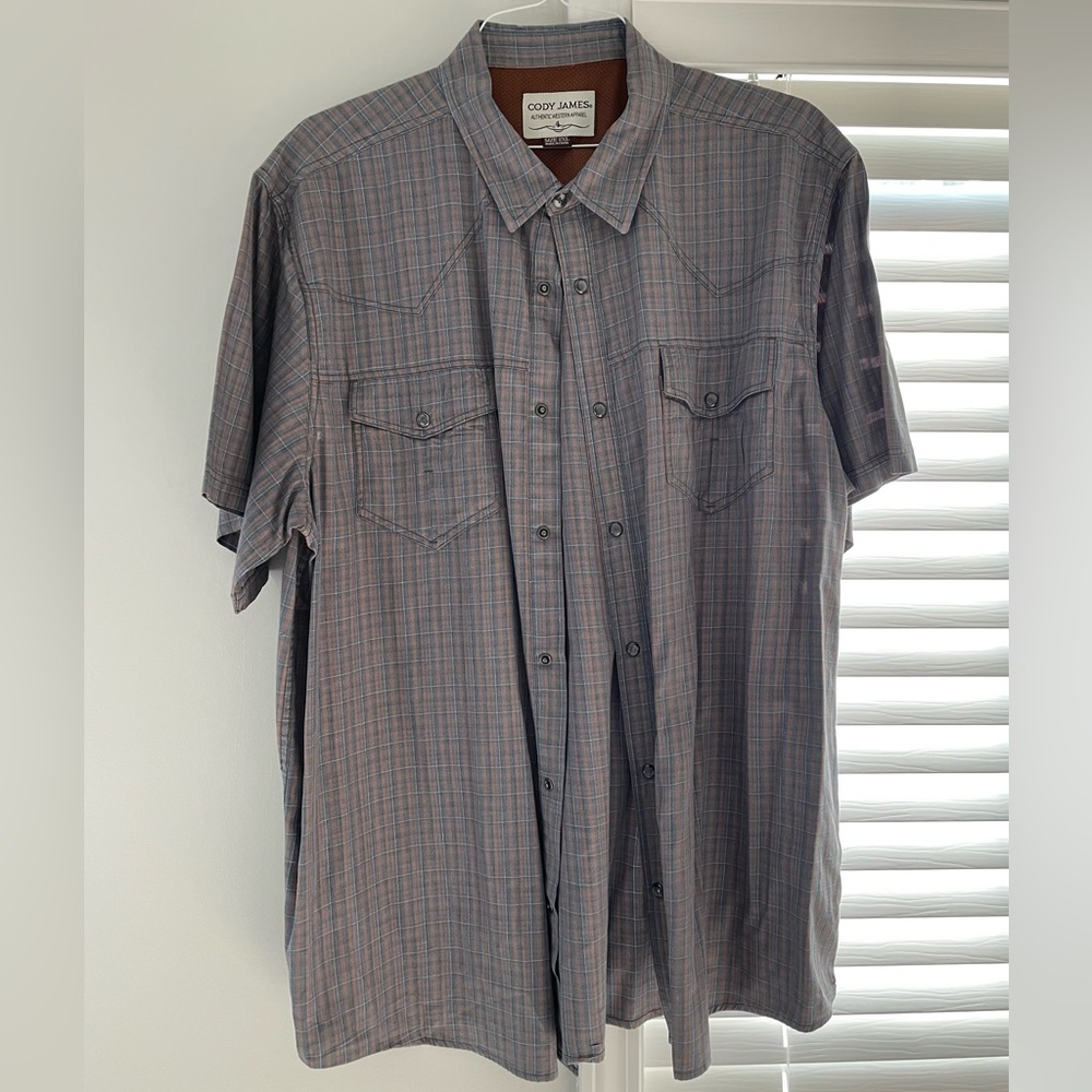 Like New Men’s Cody James Button Down